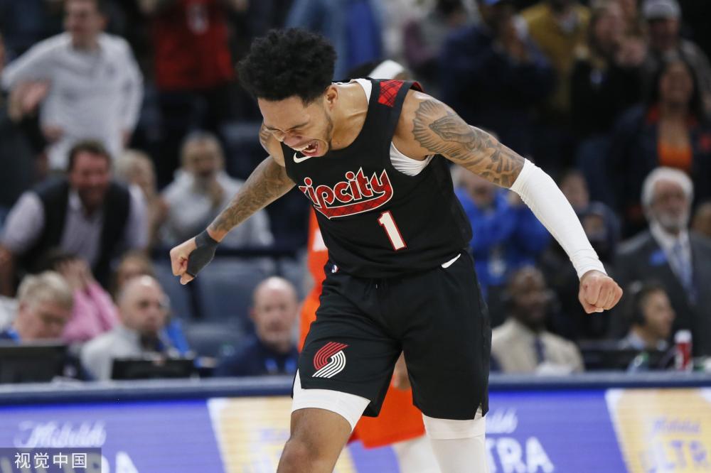 多克1v2小角度爆射造乌龙，利物浦3-0领先毕巴.