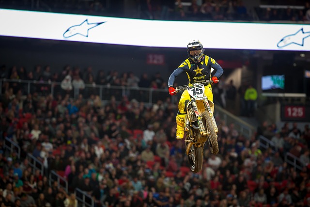 力突出的后 力突出的后